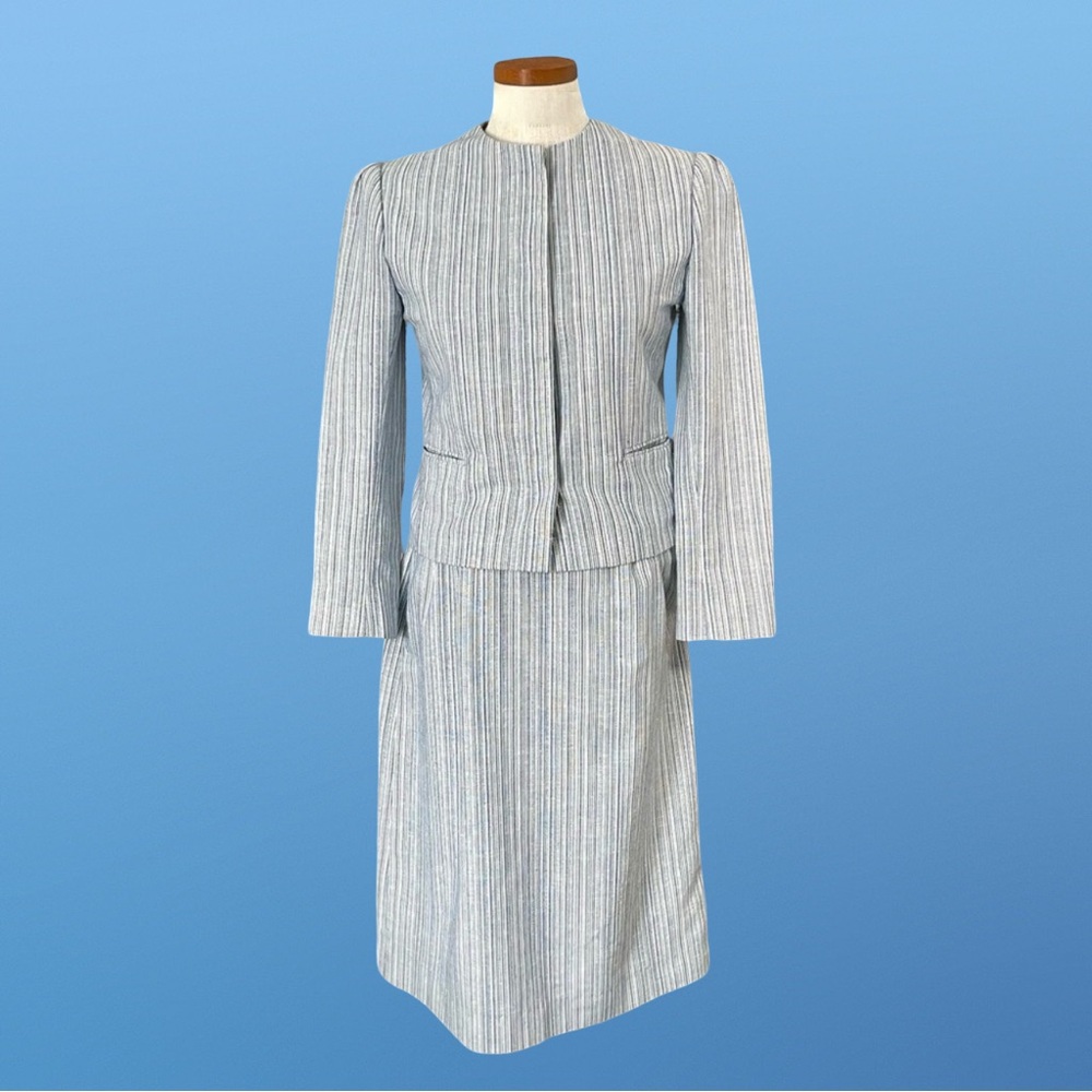 70’s Park Square 2 piece Blue and White Striped Skirt Suit USA Sz10